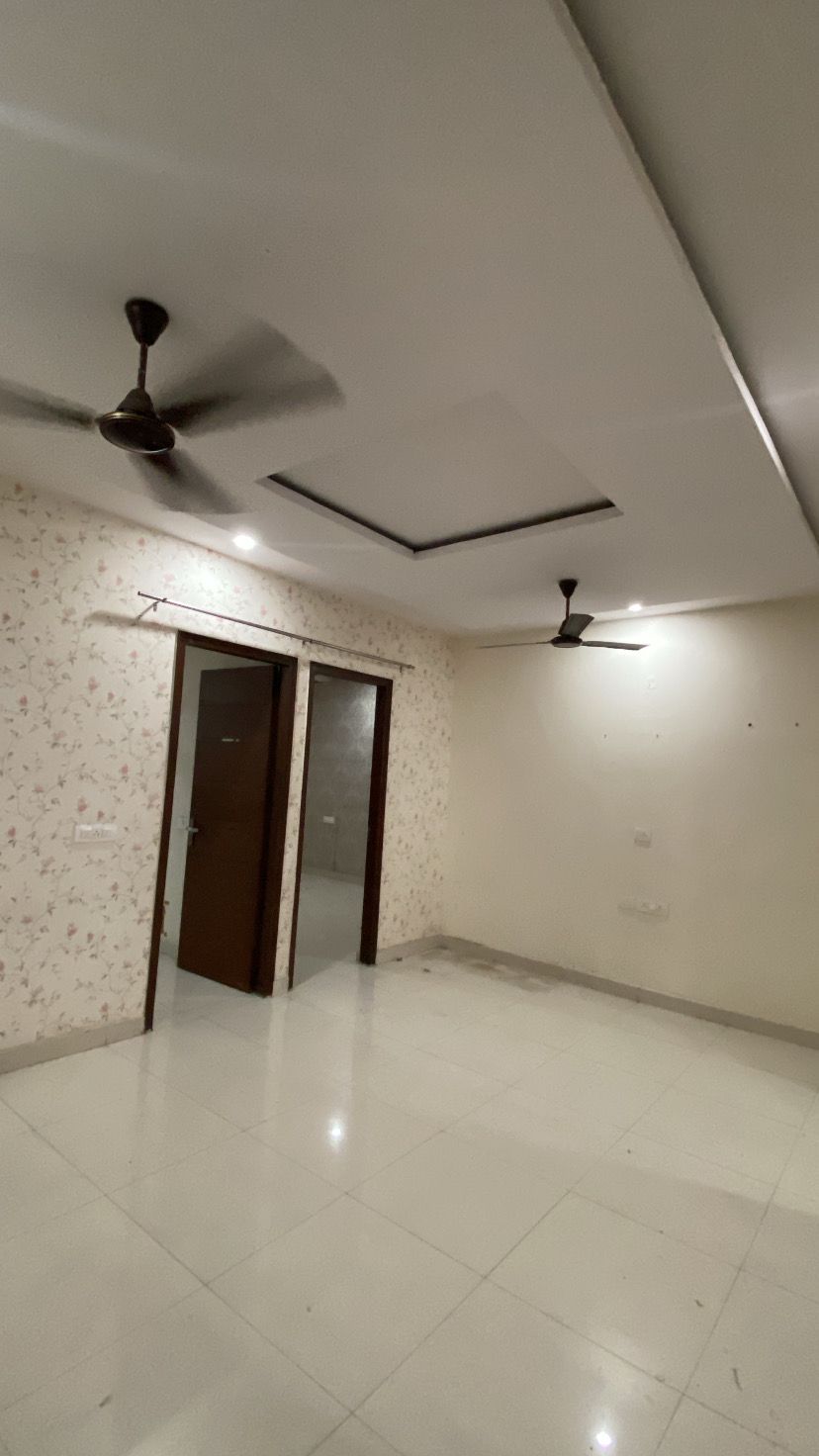 3 BHK Apartment For Rent in Pir Machalla