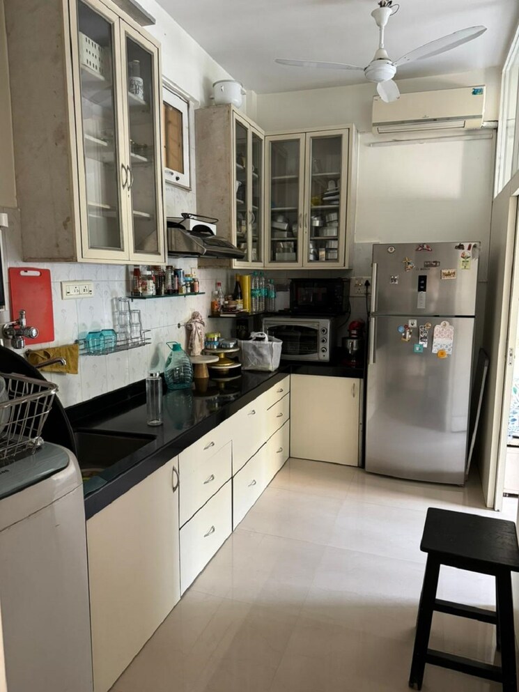 Kitchen, santacruz west 1 Bedroom 550 Sq.Ft. Apartment In Santacruz West Mumbai 9030741