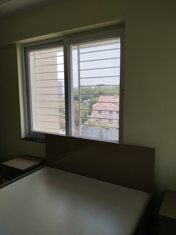 Bedroom in 3 BHK Apartment at Dharampeth – for Rent