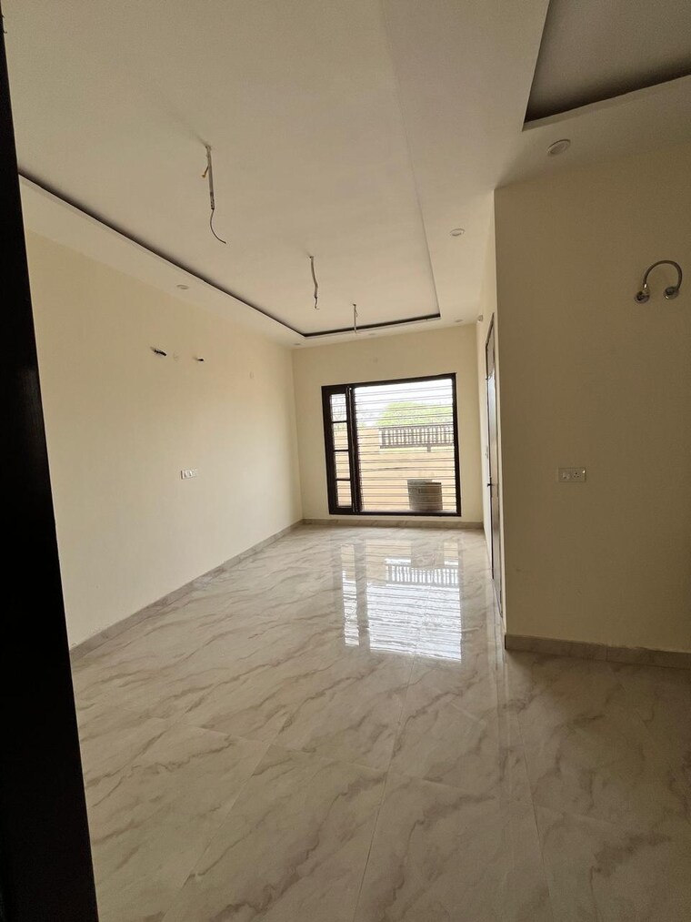 Room, smart-city-kharar 3 Bedroom 104 Sq.Yd. Independent House In North Kharar Chandigarh 9030778