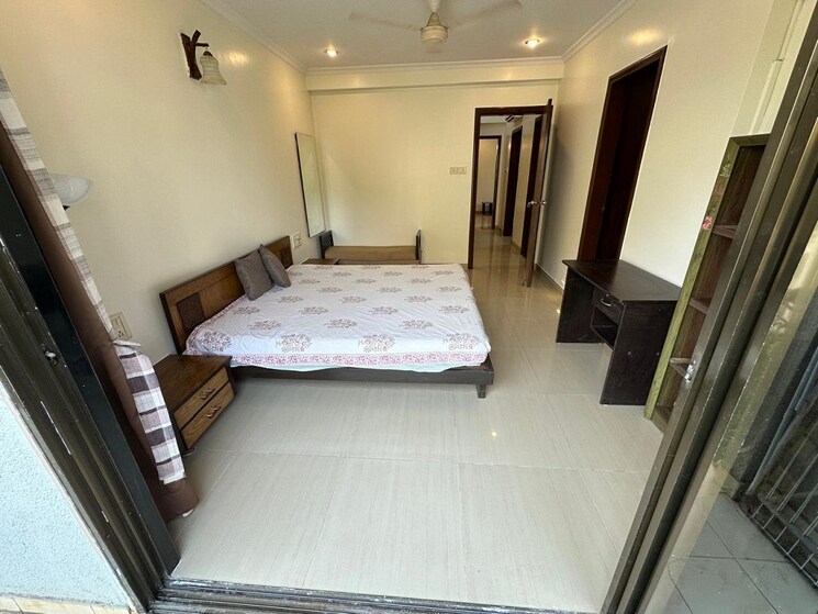 Master Bedroom, khar west 3 Bedroom 1200 Sq.Ft. Apartment In Khar West Mumbai 9030781