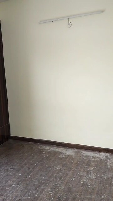Room in 3 BHK Apartment at BPTP Park Elite Premium, Sector 84 – for Rent