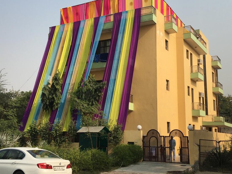 Exterior View, beta i greater noida 6+ Bedroom 350 Sq.Mt. Villa In Beta I Greater Noida Greater Noida 9030832