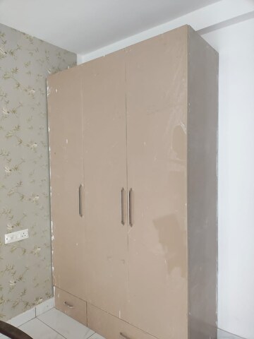  3 BHK Apartment at Kishanpura – for Rent