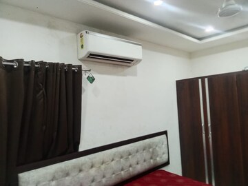 Bedroom in 1 BHK Apartment at Adarsh Nagar – for Rent