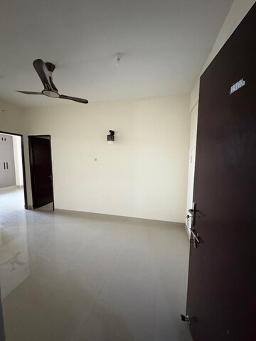 Furnished Amenities in 1 BHK Apartment at Amolik Sankalp, Sector 85 – for Rent