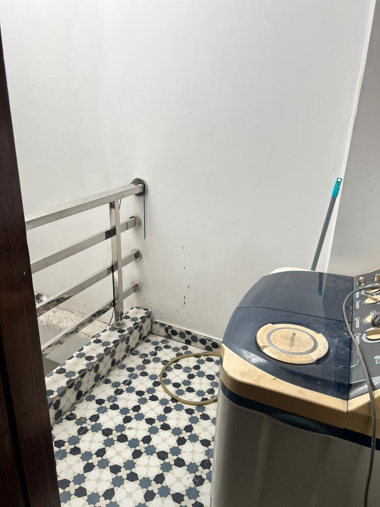 undefined, saket 2 Bedroom 8500 Sq.Ft. Builder Floor In Saket Delhi 9030937