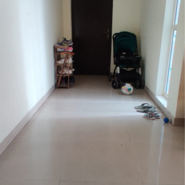 Room in 2.5 BHK Apartment at ILD Greens, Garoli Kalan – for Rent