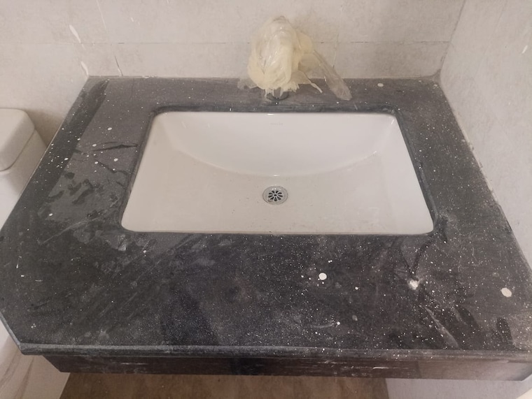 Bathroom, klj-greens 3.5 Bedroom 1702 Sq.Ft. Apartment In Sector 77 Faridabad 9030984