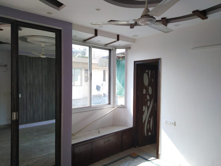Other, sector 18 dwarka 3 Bedroom 1700 Sq.Ft. Apartment In Sector 18 Dwarka Delhi 9030988