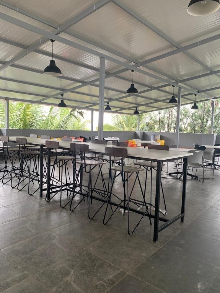 Gym, wakadewadi Commercial Office Space 7100 Sq.Ft. In Wakadewadi Pune 9030977