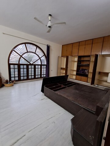 Bedroom in 4 BHK Independent House at Btm Layout Stage 2 – for Rent