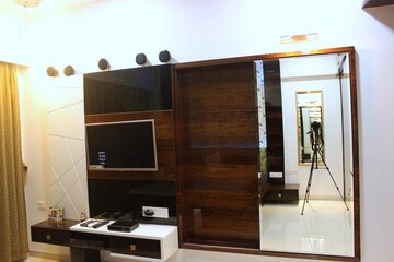  3 BHK Apartment at DLH Orchid, Andheri West – for Sale