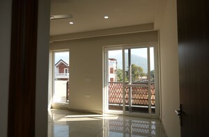 Furnished Amenities in 3.5 BHK Villa at Sahastradhara Road – for Sale