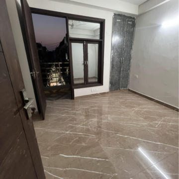 Room in 1 BHK Builder Floor at Saket – for Rent