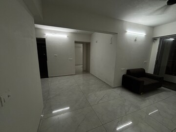 Room in 2 BHK Apartment at Saturns Shyam Parisar, Isanpur – for Rent