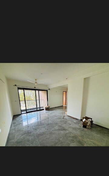 Room in 3 BHK Apartment at Arvind Bel Air, Yelahanka – for Rent