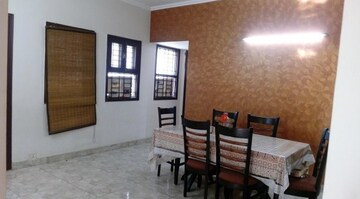 Living Room in 3 BHK Builder Floor at Unitech Arcadia, South City 2 – for Rent