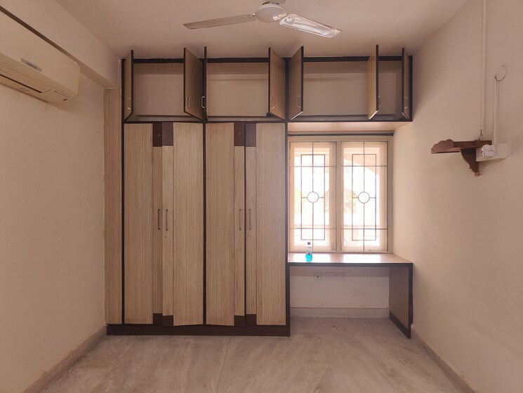 Room, oxford-enclave 3 Bedroom 1989 Sq.Ft. Apartment In Shivaji Nagar Hyderabad 9031157