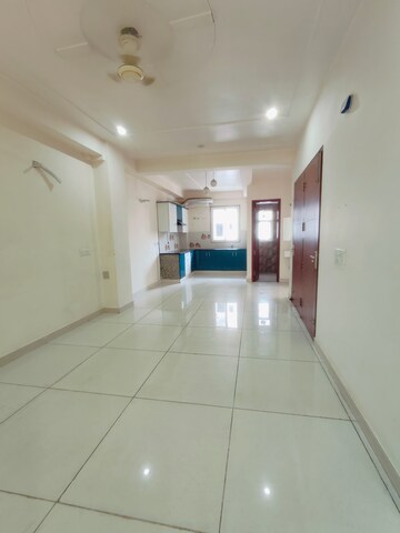 3 BHK Builder Floor For Rent in Sushant Vyapaar Kendra, Sector 43