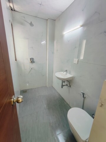 Bathroom in 3 BHK Builder Floor at Sushant Vyapaar Kendra, Sector 43 – for Rent