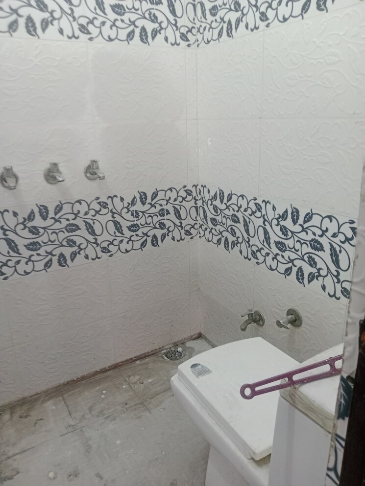 Bathroom, huda 2 Bedroom 1102 Sq.Ft. Builder Floor In Huda Panipat 9031276