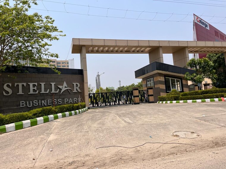 Nearby, beta ii greater noida  150 Sq.Yd. Plot In Beta Ii Greater Noida Greater Noida 9031319