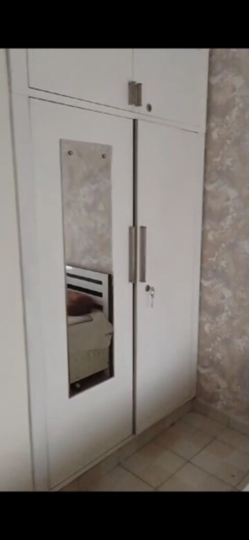 Furnished Amenities in 2 BHK Apartment at BPTP Princess Park, Sector 86 – for Rent