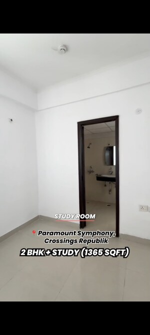 Furnished Amenities in 2.5 BHK Apartment at Paramount Orchid, Sain Vihar – for Sale