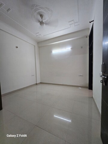Building Lobby in 1 BHK Builder Floor at Palm Residency Chhatarpur, Chattarpur – for Rent