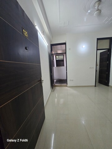 Kitchen in 1 BHK Builder Floor at Palm Residency Chhatarpur, Chattarpur – for Rent