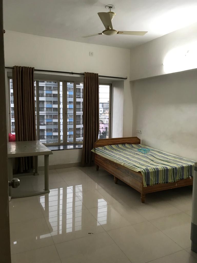 2 BHK Builder Floor For Rent in Vile Parle West