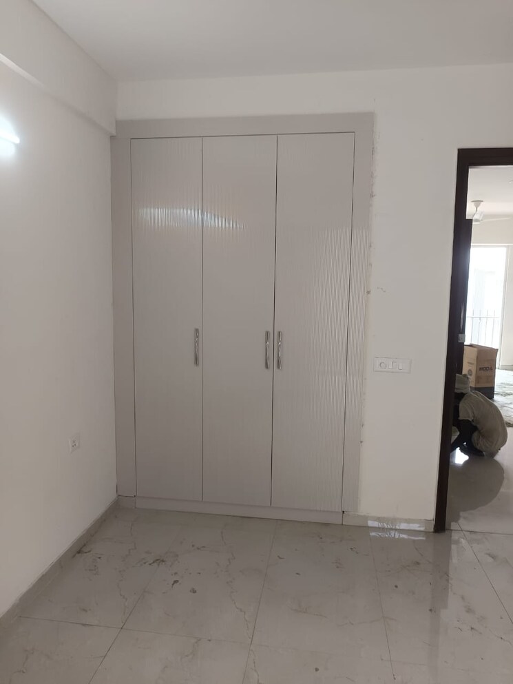 undefined, smart-world-gems 3 Bedroom 1423 Sq.Ft. Apartment In Sector 89 Gurgaon 9031375