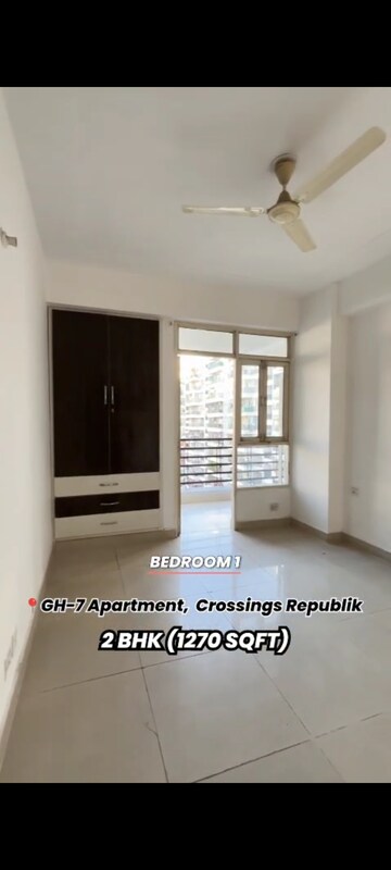 Room in 2 BHK Apartment at GH-7 Crossings Republik, Vijay Nagar – for Sale