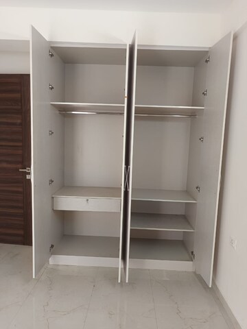 Furnished Amenities in 3 BHK Apartment at Smart World Gems, Sector 89 – for Rent