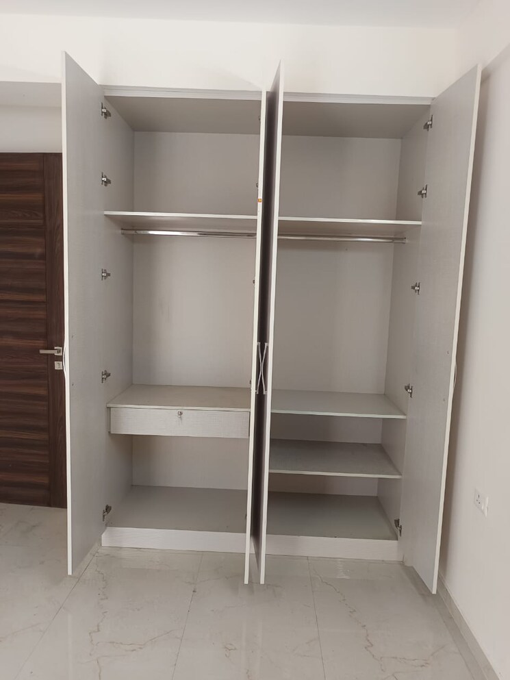 undefined, smart-world-gems 3 Bedroom 1423 Sq.Ft. Apartment In Sector 89 Gurgaon 9031402