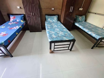 Master Bedroom in 2 BHK Apartment at Green View Ghansoli, Ghansoli – for Rent