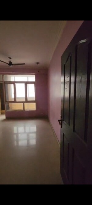 Room in 2 BHK Apartment at Bulland Heights, Sain Vihar – for Sale