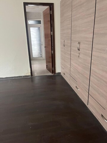 Bedroom in 5 BHK Apartment at Mahagun Marvella, Sector 78 – for Rent