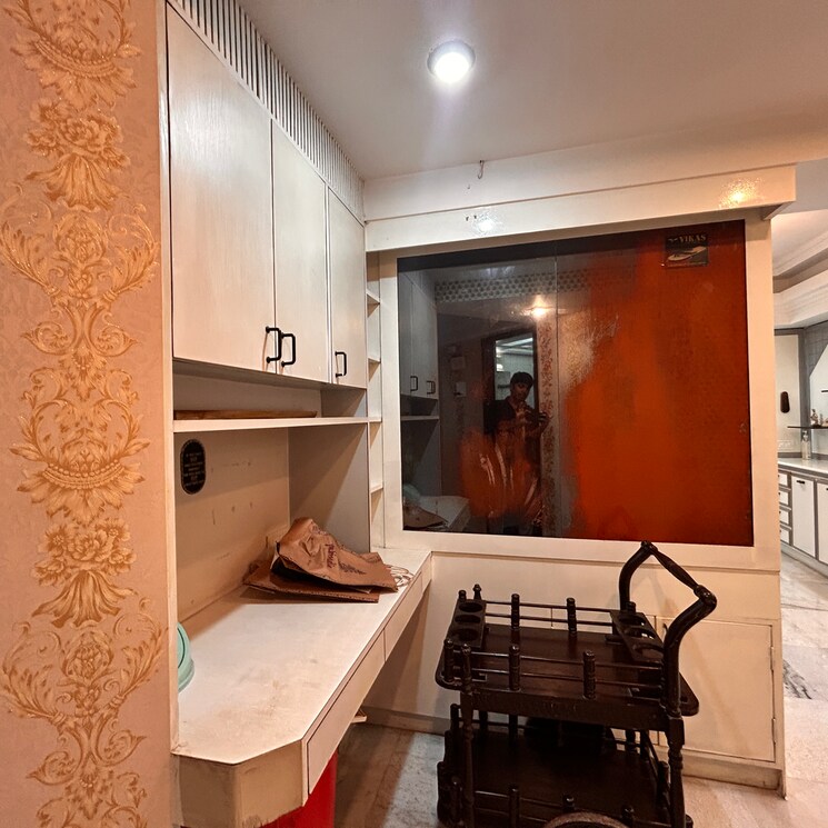 Team Area, hiranandani-garden-eden-iii 2 Bedroom 1070 Sq.Ft. Apartment In Jalvayu Vihar Mumbai 9031537