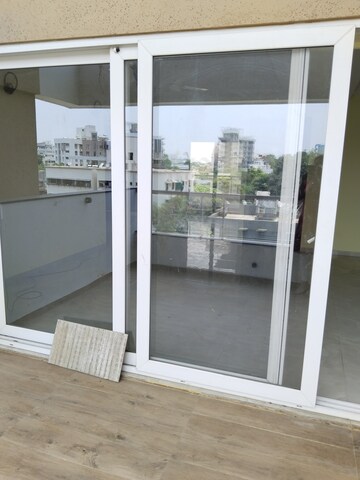 Balcony in 3 BHK Builder Floor at Shankar Nagar – for Rent