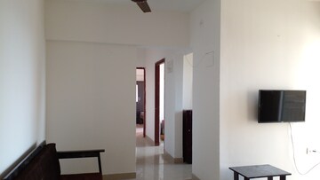 Room in  Pg at Dahisar East – for Rent