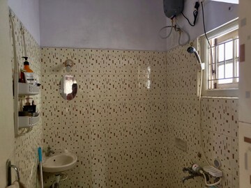 Bathroom in 1 RK Independent House at Sultanpalya – for Rent