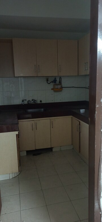 Kitchen in 3 BHK Apartment at Agrim Apartment, Sector 43 – for Rent