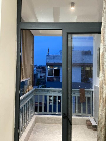 Building Lobby in 2 BHK Builder Floor at Gyan Khand ii – for Rent
