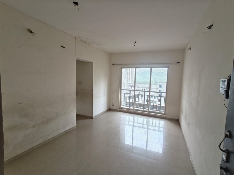 undefined, rosa-gardenia 2 Bedroom 580 Sq.Ft. Apartment In Ghodbunder Road Thane 9031783