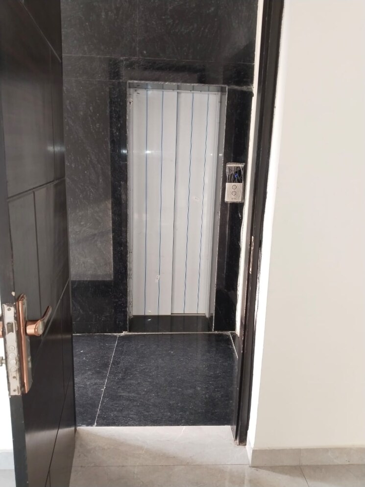 undefined, sector 40 3 Bedroom 2500 Sq.Ft. Builder Floor In Sector 40 Noida 9031787