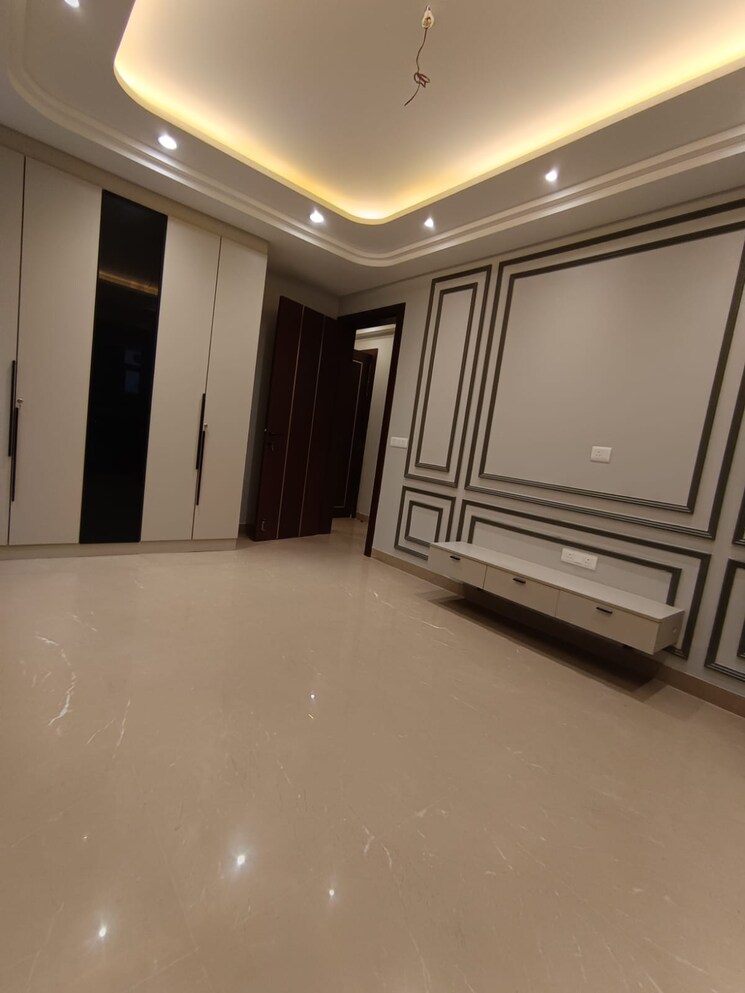 Room, mayur-bagh-apartments 3 Bedroom 1350 Sq.Ft. Apartment In Paschim Vihar Delhi 9031801