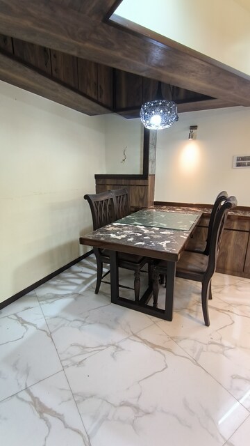 Bedroom in 3 BHK Apartment at Om Heights Dadar, Dadar West – for Rent