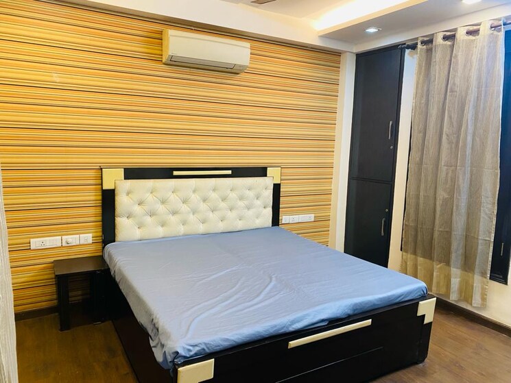 Bedroom, greater kailash part 3 3 Bedroom 2000 Sq.Ft. Apartment In Greater Kailash Part 3 Delhi 9031826